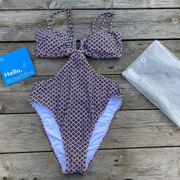 Cupshe tie-back 'monokini' swimsuit, new with tags! - Picture 3 of 14